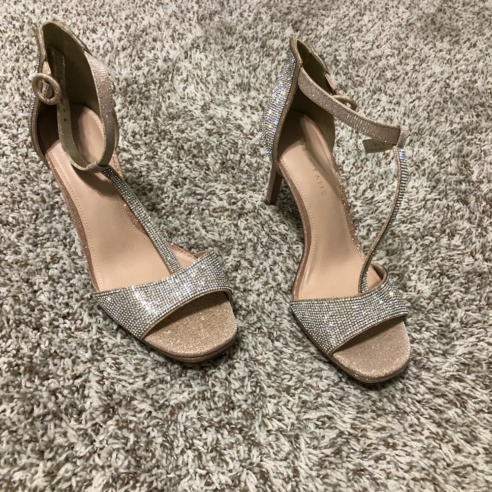 Conradd platform sandal